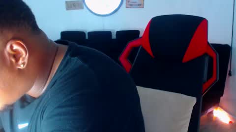 Snapshot of kerlinn2711 chatting on 7, 6, 2026 dany wolf002 online show from 7, 6, 2026