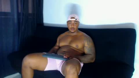 Snapshot of kerlinn2711 chatting on 15, 7, 2026 dany wolf002 online show from 15, 7, 2026