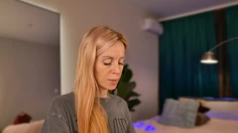 Snapshot of kessedisson chatting on 6, 6, 2026 KessEdisson online show from 6, 6, 2026
