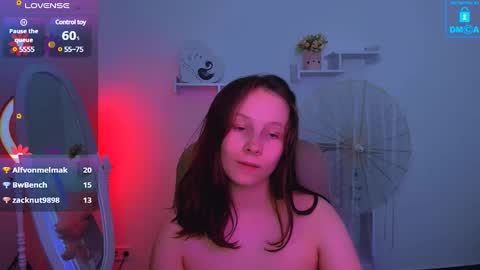 Snapshot of ketrin_n_ chatting on 28, 1, 2025 Ketrin online show from 28, 1, 2025