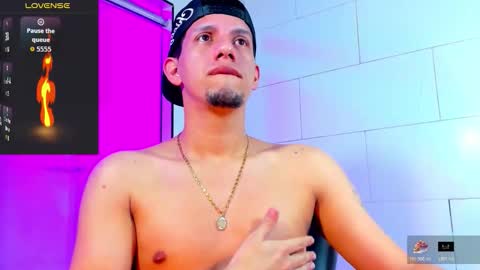 Snapshot of kevin__max_ chatting on 2, 3, 2026 Kev online show from 2, 3, 2026