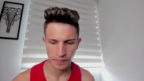 Snapshot of kevin_ahs1 chatting on 15, 12, 2024 Kevin Ahs online show from 15, 12, 2024