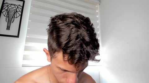 Snapshot of kevin_ahs1 chatting on 8, 1, 2025 Kevin Ahs online show from 8, 1, 2025