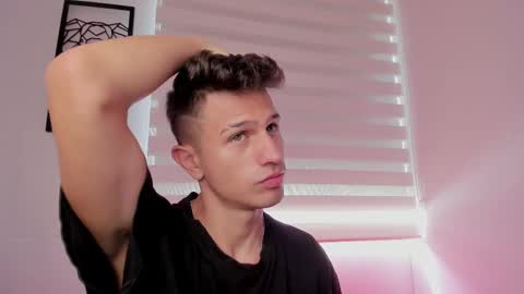 Snapshot of kevin_ahs1 chatting on 12, 3, 2025 Kevin Ahs online show from 12, 3, 2025