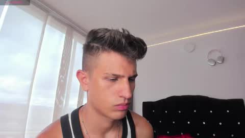 Snapshot of kevin_ahs1 chatting on 1, 10, 2025 Kevin Ahs online show from 1, 10, 2025