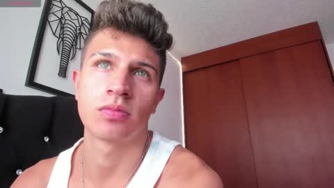 Snapshot of kevin_ahs1 chatting on 11, 11, 2025 Kevin Ahs online show from 11, 11, 2025