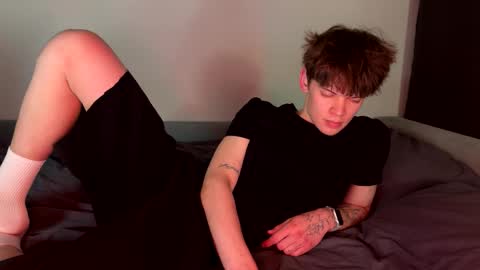 Snapshot of kevin_bucks chatting on 19, 2, 2026 Kevin online show from 19, 2, 2026