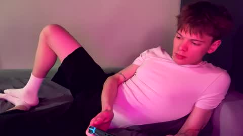 Snapshot of kevin_bucks chatting on 3, 3, 2026 Kevin online show from 3, 3, 2026