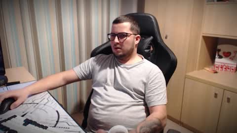 Kevinn online show from 27, 11, 2025