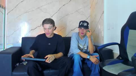 Snapshot of kevinperlas_ chatting on 16, 11, 2025 kevinperlas_ online show from 16, 11, 2025