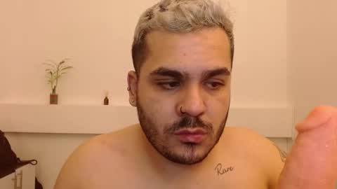 Snapshot of kevinspenser chatting on 14, 11, 2025 Kevin Spenser online show from 14, 11, 2025