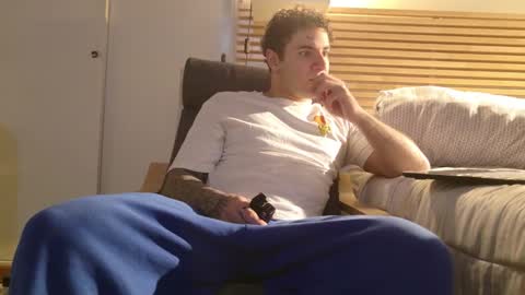 Kevin online show from 2, 12, 2025