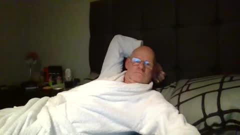 kevlooking4sez online show from 9, 3, 2025