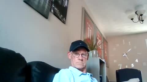 Snapshot of kevlooking4sez chatting on 6, 8, 2026 kevlooking4sez online show from 6, 8, 2026