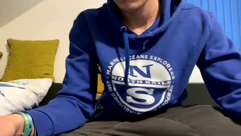 Snapshot of kevoo663380 chatting on 23, 2, 2025 kevoo663380 online show from 23, 2, 2025