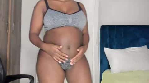 Keyara online show from 28, 2, 2025