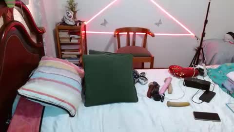 keyla_13 online show from 18, 10, 2025