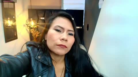 KEYLA BRUNETTE online show from 27, 4, 2026