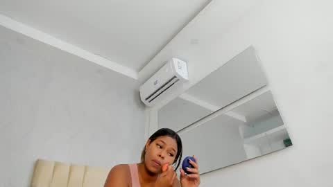 Snapshot of keyla_mejia chatting on 18, 7, 2026 Keyla online show from 18, 7, 2026