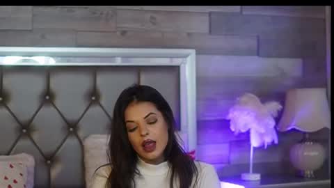 keylaconner online show from 17, 2, 2025