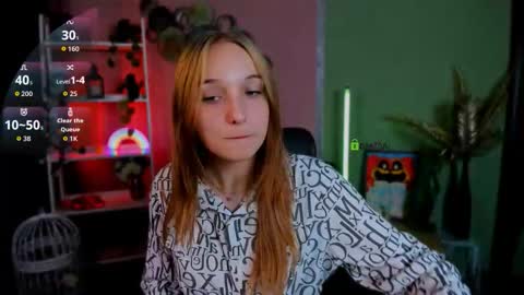 Snapshot of keylas_moan chatting on 10, 9, 2025 Keylas online show from 10, 9, 2025