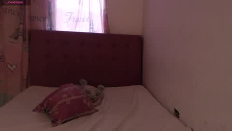 Keylli online show from 1, 2, 2025