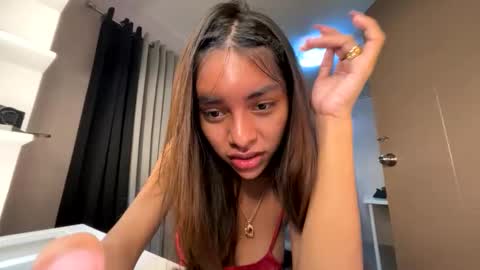 keziakinlley online show from 24, 11, 2025