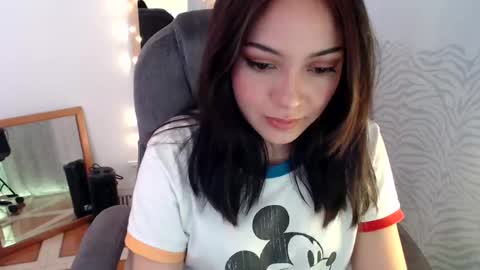 Snapshot of khal_girl chatting on 4, 3, 2025 Liss online show from 4, 3, 2025