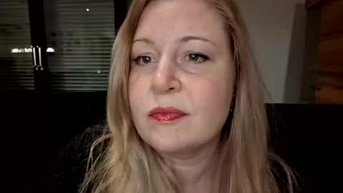 Snapshot of khaleesi0890 chatting on 11, 11, 2025 khaleesi0890 online show from 11, 11, 2025