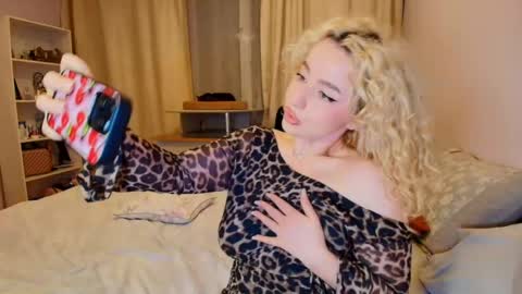 Khaleesi online show from 11, 4, 2026