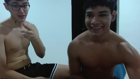 Snapshot of khan_nn chatting on 4, 12, 2025 Khan Belic online show from 4, 12, 2025