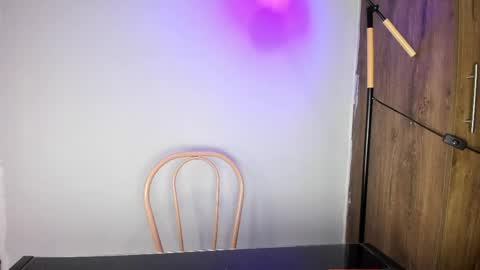 khate_smith online show from 19, 4, 2026