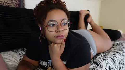 Snapshot of khayaparker chatting on 12, 6, 2026 Khaya online show from 12, 6, 2026