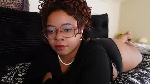 Snapshot of khayaparker chatting on 15, 6, 2026 Khaya online show from 15, 6, 2026