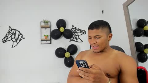 Snapshot of khen_west1 chatting on 24, 9, 2025 khen_west1 online show from 24, 9, 2025