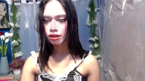 Snapshot of khirthy_lore chatting on 23, 10, 2025 Khirthy online show from 23, 10, 2025