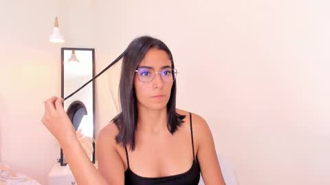 Khloe online show from 9, 4, 2026