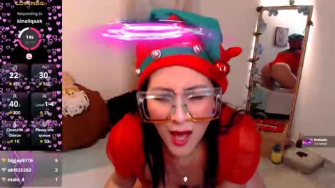 Snapshot of kiara_bermont chatting on 24, 12, 2024 Kiara Bermont online show from 24, 12, 2024