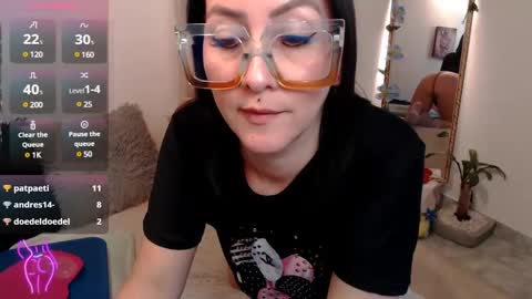 Snapshot of kiara_bermont chatting on 7, 3, 2025 Kiara Bermont online show from 7, 3, 2025
