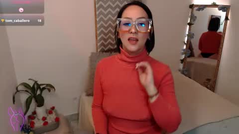 Snapshot of kiara_bermont chatting on 18, 9, 2025 Kiara Bermont online show from 18, 9, 2025