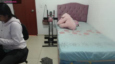 Snapshot of kiara_williamss chatting on 24, 12, 2024 Kiara online show from 24, 12, 2024