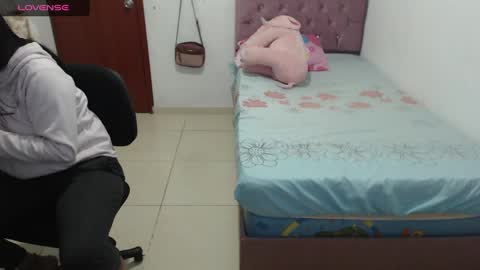 Snapshot of kiara_williamss chatting on 27, 12, 2024 Kiara online show from 27, 12, 2024