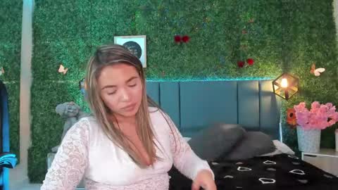 Snapshot of kiaraa88 chatting on 18, 4, 2026 Valery online show from 18, 4, 2026