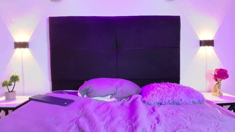 Snapshot of kiaraaqueen chatting on 3, 3, 2025 kiaraaqueen online show from 3, 3, 2025