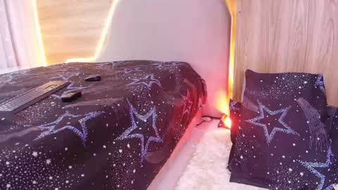 Snapshot of kiaralopez_ chatting on 25, 4, 2026 kiaralopez_ online show from 25, 4, 2026