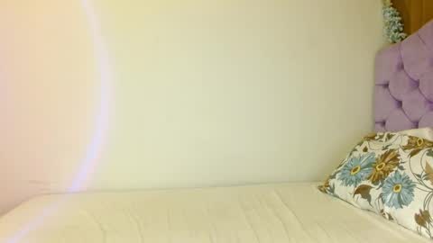 Kiara online show from 15, 4, 2026