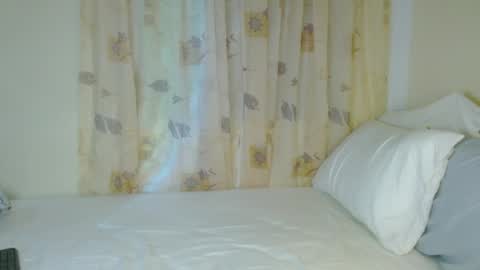 Snapshot of kiararose19 chatting on 26, 4, 2026 Kiara online show from 26, 4, 2026