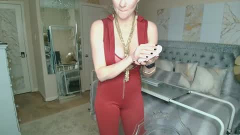 Kia Rose online show from 3, 11, 2025