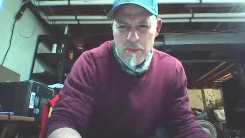 Snapshot of kick_1_down chatting on 15, 12, 2024 kick_1_down online show from 15, 12, 2024