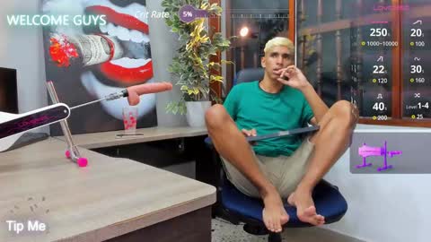 Kieran Derek online show from 17, 1, 2025